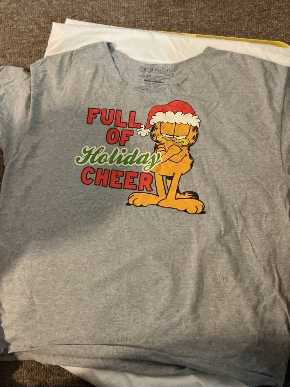 Garfield 'Full of Holiday Cheer' Gray Graphic Tee